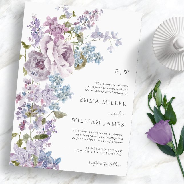 Elegant Lila Bröllopsinbjudan Inbjudningar (Elegant Watercolor Lilac Wedding Invitation Monogram by Painted Paperie)