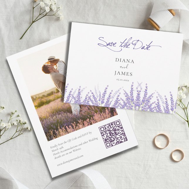 Elegant Lila Calligraphy QR Code Photo Bröllop Spara Datumet (Elegant Purple Calligraphy QR Code Photo Save The Date card)