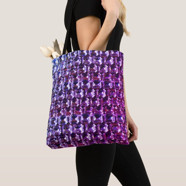 Elegant lila gemstendiamanter tygkasse (Närbild)