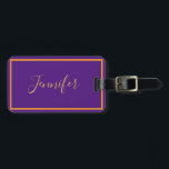 Elegant lila Guld Monogram Script Namn Snyggt  Bagagebricka<br><div class="desc">Loggtagg för elegant lila Guld Monogram Script Namn Snyggt , Ingen minsta orderkvantitet för att lägga till textklickningen på Anpassa</div>
