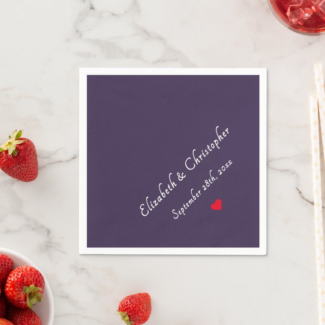 Elegant lila monogram bröllopsfest cocktail pappersservett (Elegant Purple Monogrammed Wedding Party Cocktail Napkins)