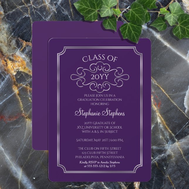 Elegant lila | Silver högskoleexamenfirande Inbjudningar (Elegant Purple and Silver Tone College or University Graduation Announcement and Party Invitation)