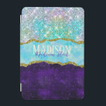 Elegant Lila Unicorn faux glitter monogram iPad Mini Skydd<br><div class="desc">Gör back to school roligt med den här Cute personlig iPad-väskan. Det är designat med elegant gigantiska ökendroppar i glitter i lila färg i enmajsregnbåge. För att göra det speciellt i extra är det också monogrammat och personlig med namn i rosa. Klicka på länken "anpassa ytterligare" och använda verktyg om...</div>