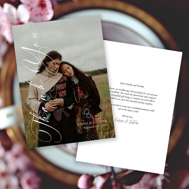 Elegant Lodrät-skript Foto Bröllop Tack Kort (Personalized Elegant Vertical Script Photo Wedding Thank You Card)
