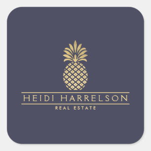Elegant logotyp med guldgul ananas på dunkelblå ba fyrkantigt klistermärke