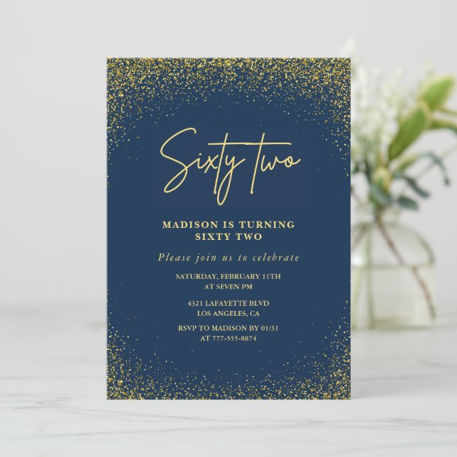 Elegant Lyx Navy Gold Glitter 62-årsdag Inbjudningar (Stående Fram)