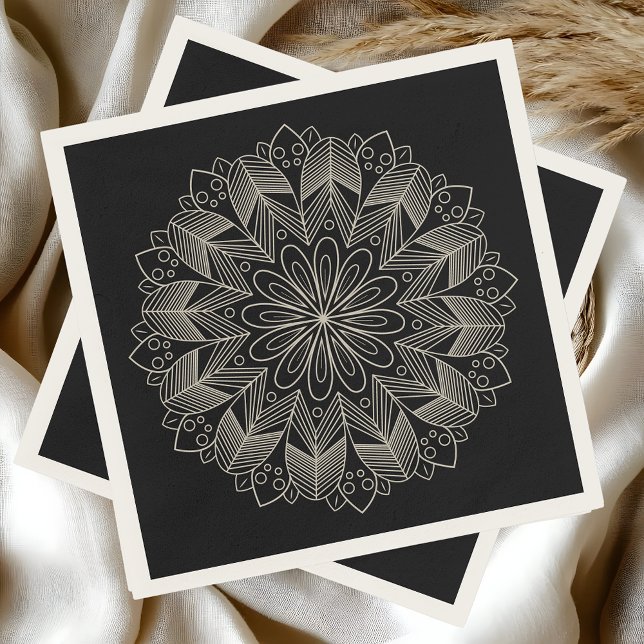 Elegant Mandala Boho Chic Indian Black Bröllop Pappersservett (Skapare uppladdad)