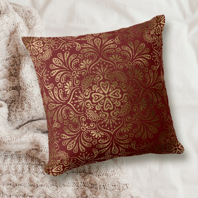 Elegant Mandala Mönster på Maron Red Dekorativ kud Kudde (Skapare uppladdad)