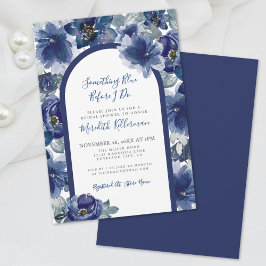 Elegant marinblå blomstergudstjänst för brud inbjudningar