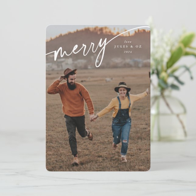 Elegant Merry White Typografiskt skript Julkort (Stående Fram)