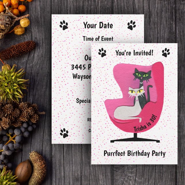Elegant Mid Centres Cats Rosa Ordförande Polka dot Inbjudningar (Mid century cats in pink chair pink polka dots on white birthday party invitations.)