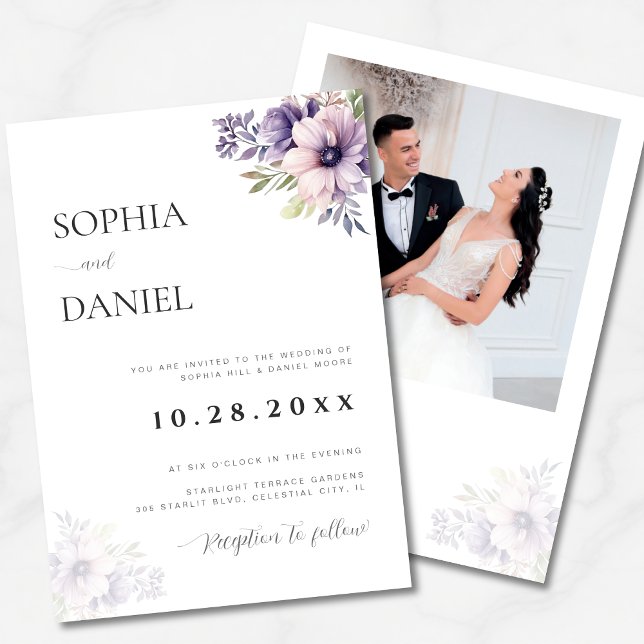 Elegant Minimal White Floral Wedding Invitation  Inbjudningar (Skapare uppladdad)