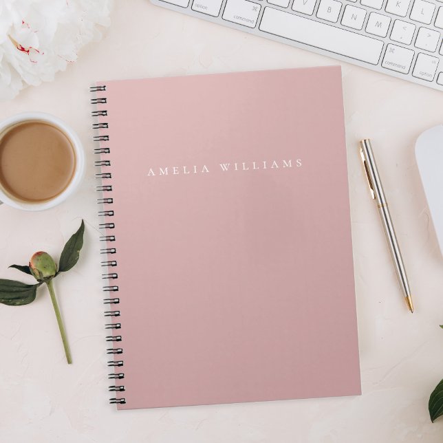Elegant minimalist dammig rosa monogram anteckningsbok (Skapare uppladdad)