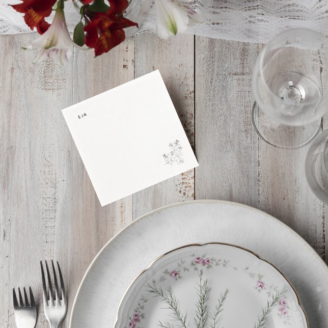 Elegant Minimalist Lily Floral Wedding Napkin Pappersservett (Skapare uppladdad)