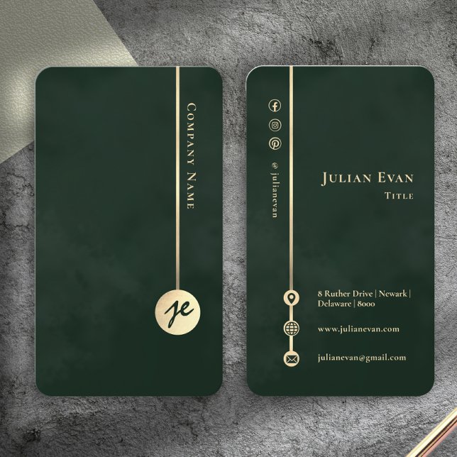 Elegant minimalist monogram smaragdgrön & guld visitkort (Elegant Minimalist Monogram Emerald Green & Gold Business Card)