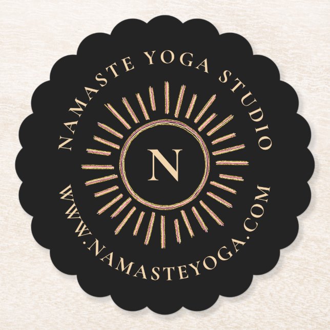 Elegant Minimalistisk svart Monogram-Gult Guld Underlägg Papper (Framsida)