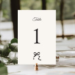 Elegant - minimalt fack Bröllop Bordsnummer<br><div class="desc">Fånga den eleganta och enkla väsen med vårt minimalistiska bordsnummer i bröllop,  som har en charmerande,  handdragen buskdesign. Det sofistikerade färg-systemet grått och ecru tillför ett litet förfiningsmoment till detta tidlösa biet,  perfekt för att fira er speciella dag i stil.</div>