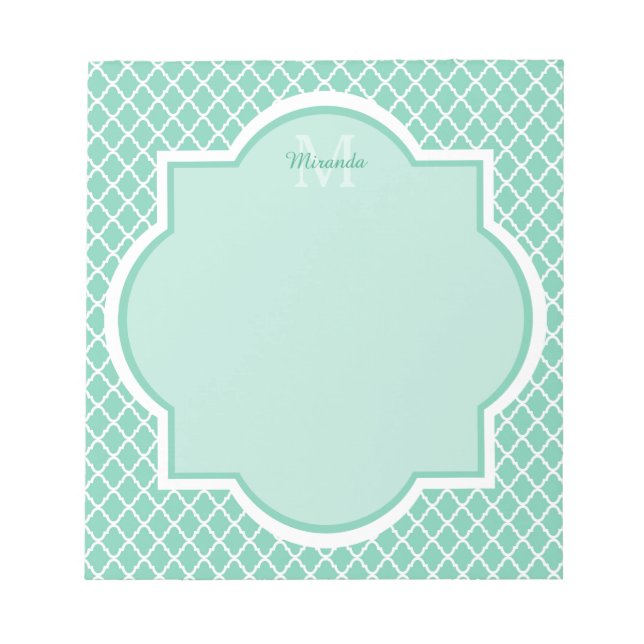 Elegant Mint Grönt Quatrefoil Monogram med Namn Anteckningsblock (Framsida)