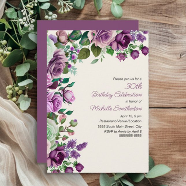 Elegant Mintgrön Lila Blommig 30-årsdag Inbjudningar (Purple watercolor floral and mint green leaves 30th birthday party invitation)