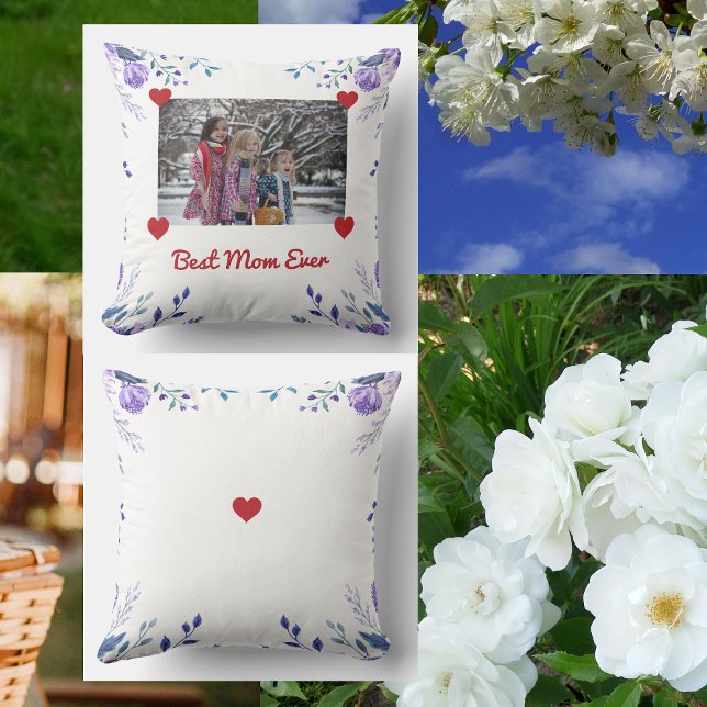 Elegant Modern Bästa Mamma någonsin Hearar Photo B Kudde (Best Mom Ever. Elegant personalized floral photo pillow for Mother's day. Photo held by red hearts)