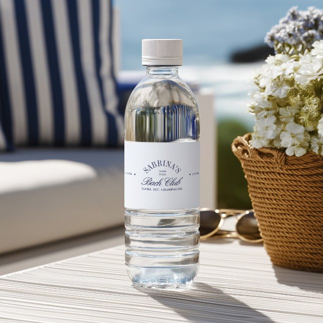 Elegant Modern Blå Systerbrud Vattenflaskor Etikett (Elegant Modern Navy Blue Bachelorette Water Bottle Label)