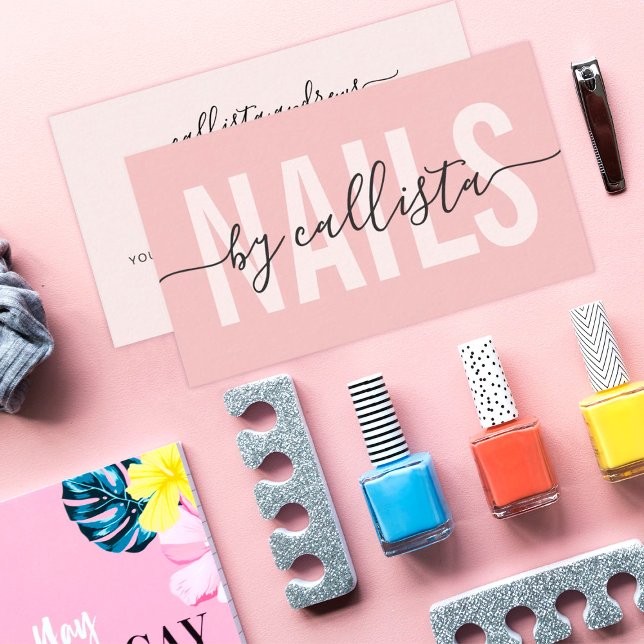 Elegant Modern enkel typografi Nail Artist Visitkort (Skapare uppladdad)