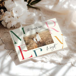 Elegant modern färgstark julfototypografi meddelande<br><div class="desc">Modern elegant - minimalt grafiskt typografi - merry chritsmas-kort. En del av en fet roligt färglös helgdag.</div>