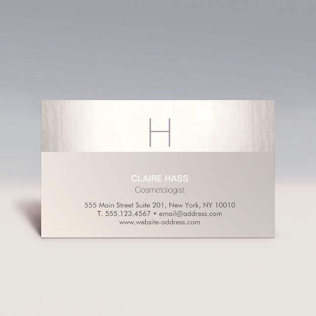 Elegant Modern Faux Silver Foil och Taupe Monogram Visitkort (Skapare uppladdad)