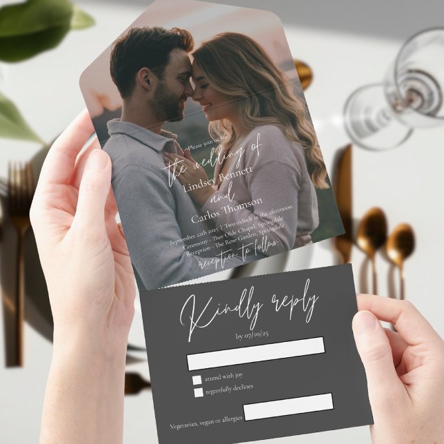 Elegant modern grå bröllopsfoto med RSVP (Skapare uppladdad)