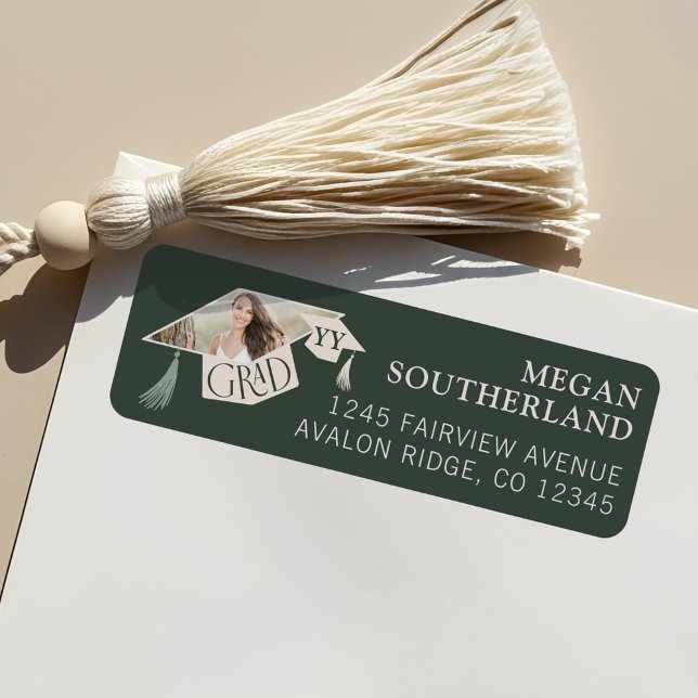 Elegant Modern Grad Cap & Tassel Studenten Photo Returadress Etikett (Elegant Modern Grad Cap & Tassel Graduation Photo Label)