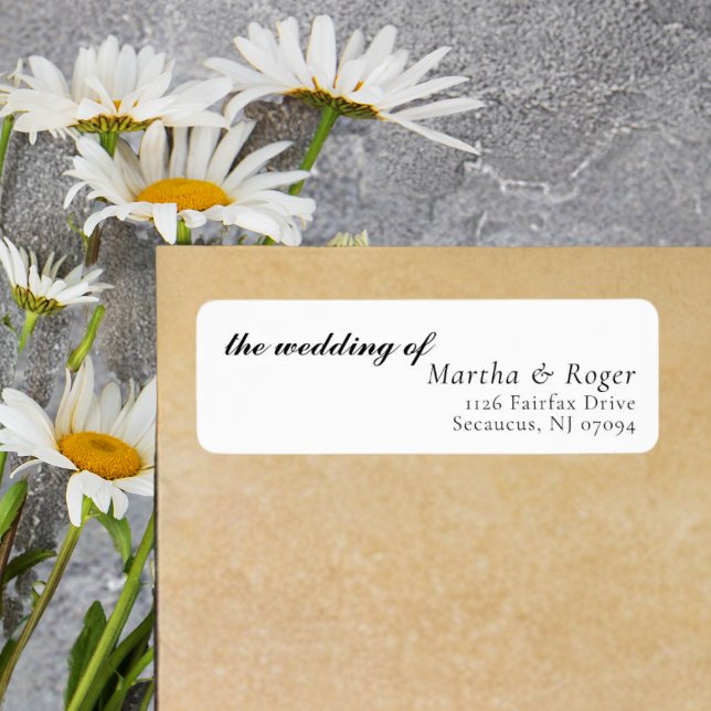 Elegant Modern Minimalistisk Bröllopsreturadress Returadress Etikett (Elegant minimalist return address labels give wedding envelopes a clean modern finish.)