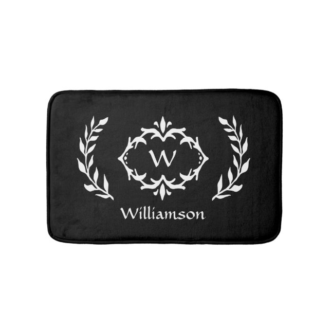 Elegant Modern Monogram Krans Chic Svart Vit Badrumsmatta (Framsidan)