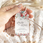 Elegant Modern Red Winter Möhippa Presentetikett<br><div class="desc">Elegant Modern Red Winter Möhippa Gift-Märkre är en fängslande blandning av vinterns elegans och romantiska charm, perfekt för att fira kärlek mitt i snösäsongens fantastiska ambitioner. Kärnan i denna design ljuger en fantastisk vattenfärgbild av känsliga frostvävningar som är sammanflätade med vibrerande röda bär. Blommigten visar prov på renhet och anständighet,...</div>