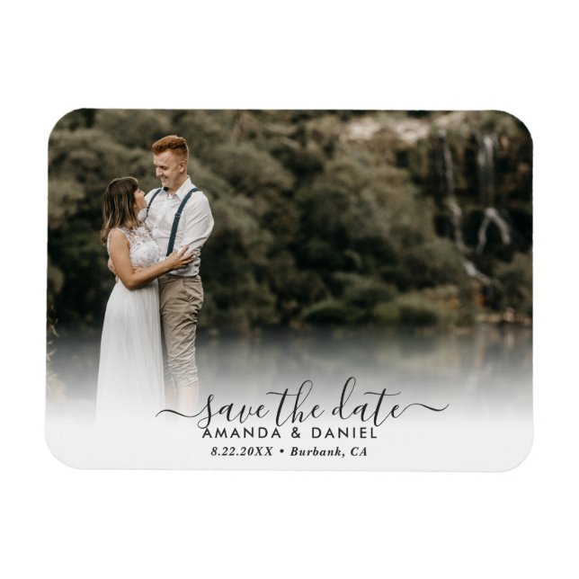 Elegant Modern Script Bröllop Photo Save Date Magnet (Horisontell)