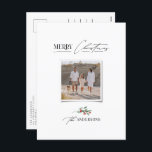 Elegant modern traditionell röd båge multifoto helg vykort<br><div class="desc">Elegant modernt rött armbågsmuss med flera skript och serif typography God jul fotovykort för Helgdag.</div>