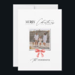 Elegant modern traditionell röd båge multifoto julkort<br><div class="desc">Elegant modernt bildkort för röd båge med flera skript och serif typography God jul Helgdag.</div>