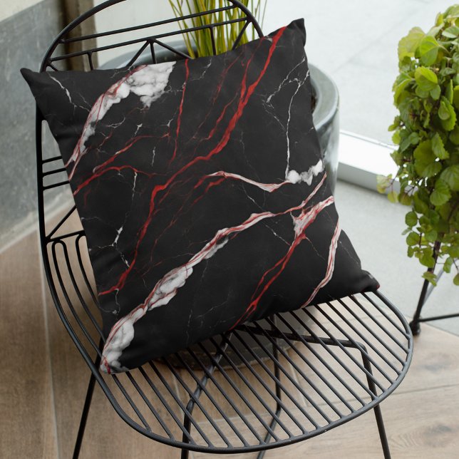 Elegant Modern Trendig Black Red Marble Kudde (Skapare uppladdad)