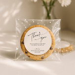Elegant, modern typography wedding thank you  runt klistermärke<br><div class="desc">A sleek and minimalist wedding thank you sticker featuring bold modern typography. The large "THANK YOU" header is paired with a clean message: We're so glad you celebrated this special day with us – a stylish way to thank your guests. Personalized with your names and wedding date. Perfect for elegant,...</div>