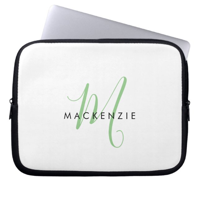 Elegant Modern Vit Grön Skript Monogram Laptop Fodral (Framsidan)