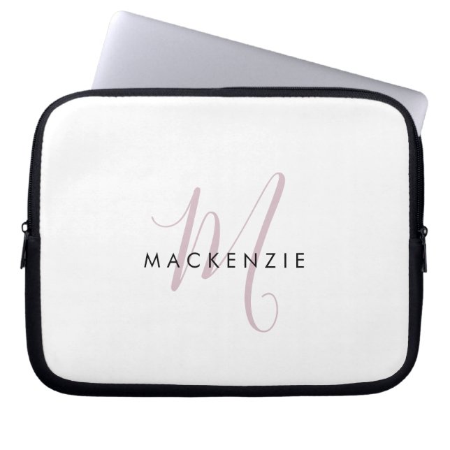 Elegant Modern Vit Rosa Blush Rosa Skrift Monogram Laptop Fodral (Framsidan)