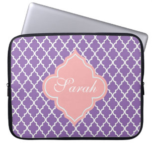 Elegant, modernt lila quatrefoil monogram laptop fodral