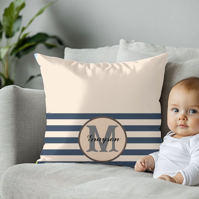 Elegant Monogram Babyshowerpresent Barnvante Kudde (Skapare uppladdad)
