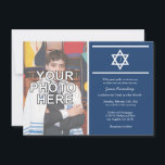 Elegant Monogram Bar Mitzvah med foto Inbjudningar<br><div class="desc">Lägg till ditt eget foto.  Bar mitzvah-inbjudningar.  Blå och vit.</div>