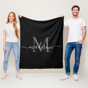 Elegant Monogram Black White Modern Script Namn Fleecefilt