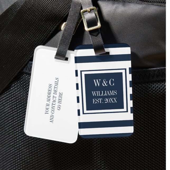 Elegant monogram familjenamn Navy Blue Stripe Bagagebricka (Elegant Monogram Family Name Navy Blue Stripe Luggage Tag)