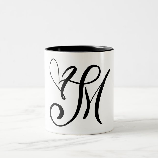ELEGANT MONOGRAM FÄRG BLACK BREV ’M’ Två-Tonad MUGG (Center)