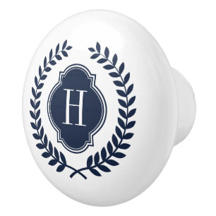 Elegant Monogram för Vapensköld av andningsblått u Knopp