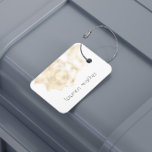 Elegant Monogram Guld Kustkustseashell Bagagebricka<br><div class="desc">Loggmärkord med ett personlig monogram i ett elegant-teckensnitt parat med en guld-säsongsbild.</div>