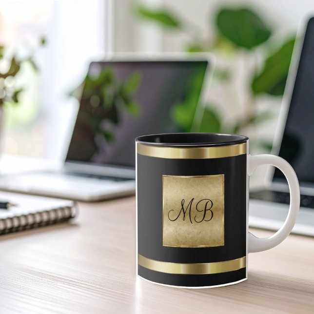 Elegant monogram i guld och svart färg mugg (Skapare uppladdad)