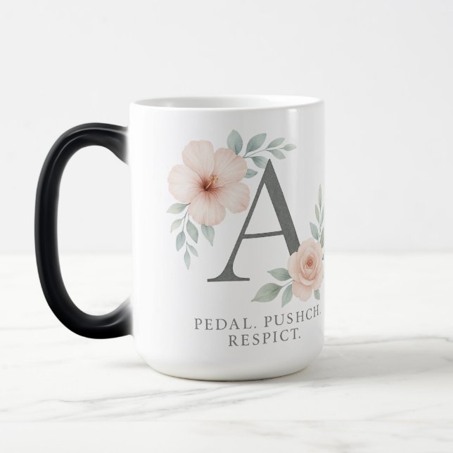 "Elegant Monogram K Mugg - Personlig Kaffe Kopp (Vänster)
